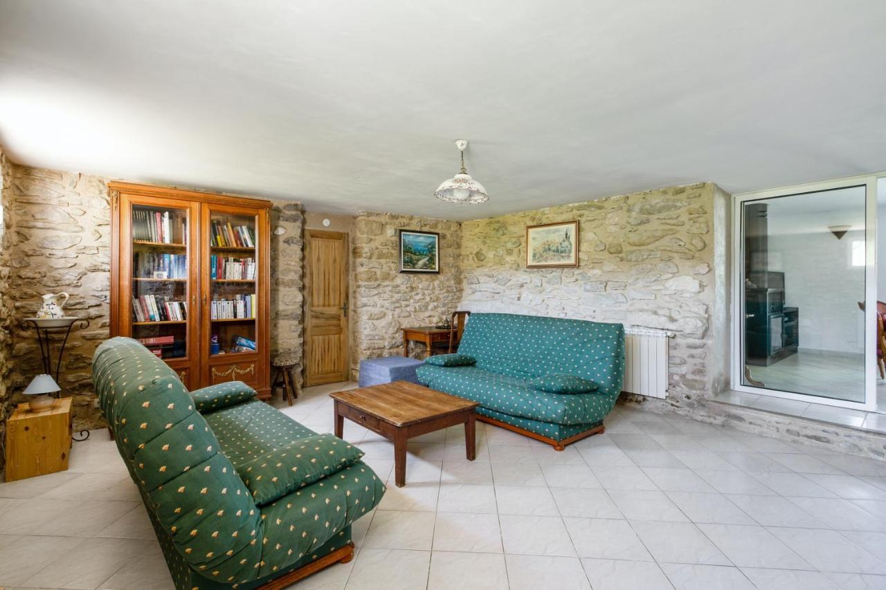 Villa Charmante A La Tour-D'Aigues Avec Piscine Privee エクステリア 写真